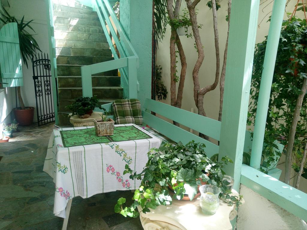 Mary'S Studios Agia Pelagia  Exterior foto