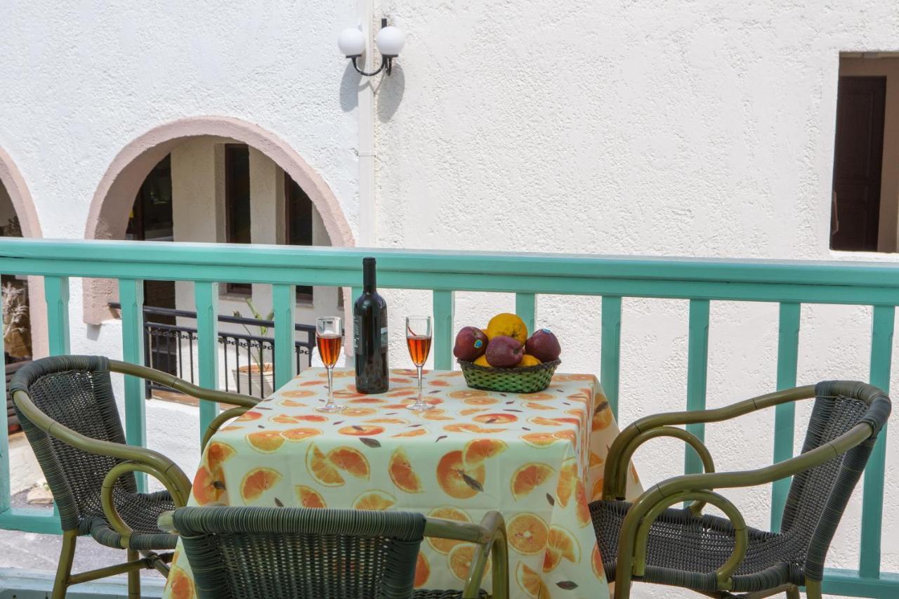 Mary'S Studios Agia Pelagia  Habitación foto